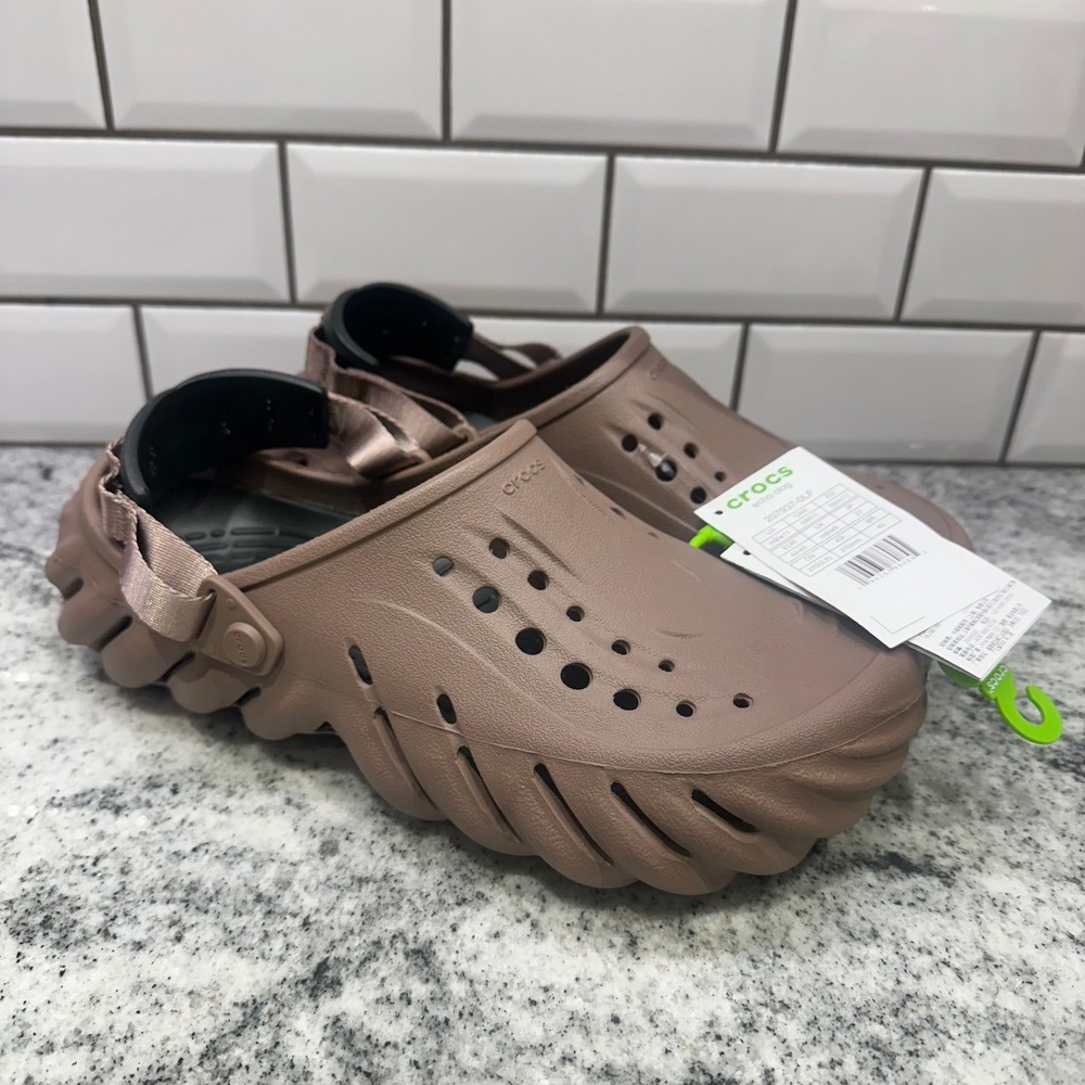 New Crocs Mens 9 Women 11 Echo Clog Espresso Brown Sculpted Streetwear Gorpcore